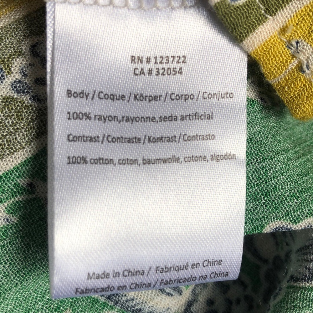 Anthropologie Swing Top/Blouse multicolor. Size M - Picture 6 of 6